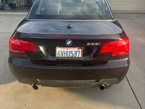 Used 2012 BMW 335i Convertible RWD image 5