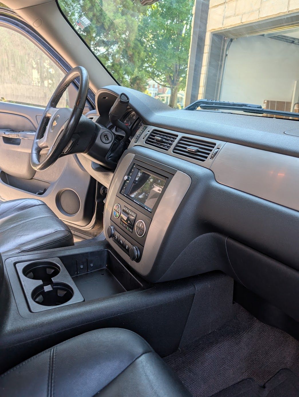 Used 2013 Chevrolet Silverado 1500 LTZ w/ LTZ Plus Package AWD/4WD image 18