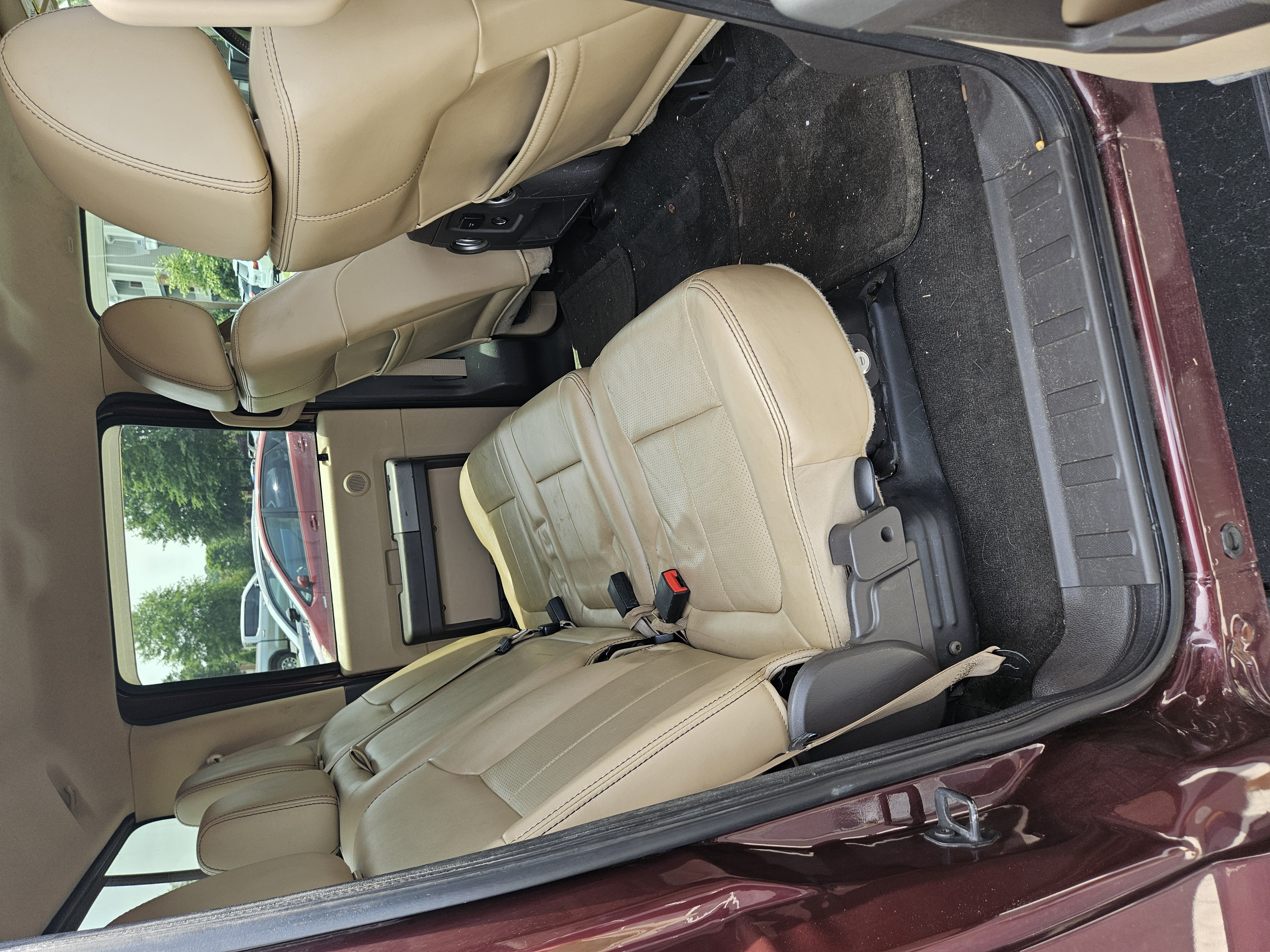 Used 2011 Ford F350 Lariat w/ Lariat Interior Pkg AWD/4WD image 17