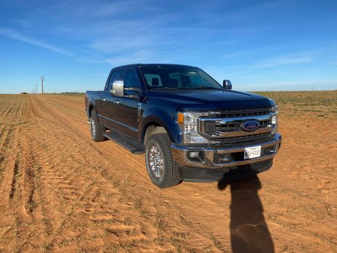 Used 2020 Ford F250 XLT w/ XLT Premium Package AWD/4WD image 1