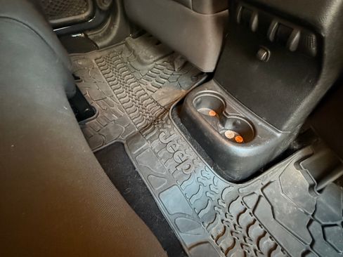 Used 2017 Jeep Wrangler Unlimited Sport w/ Quick Order Package 24S image 14