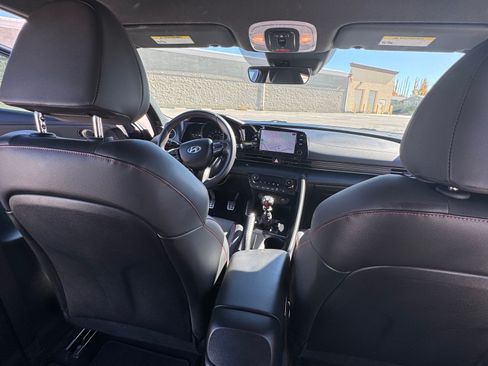 Used 2022 Hyundai Elantra N Line image 9