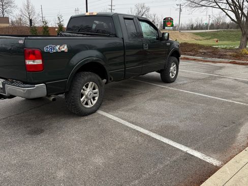 Used 2004 Ford F150 Lariat image 8
