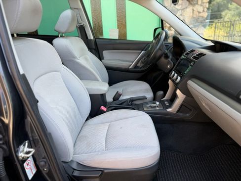 Used 2018 Subaru Forester 2.5i Premium AWD/4WD image 22