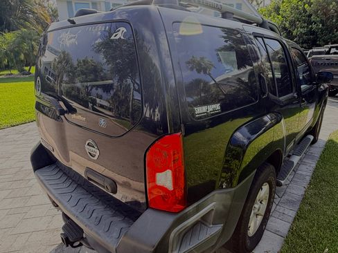Used 2011 Nissan Xterra S w/ 4X2 Value Package RWD image 5