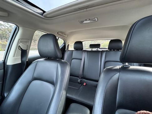 Used 2017 Lexus CT 200h w/ Seat Comfort Package image 27