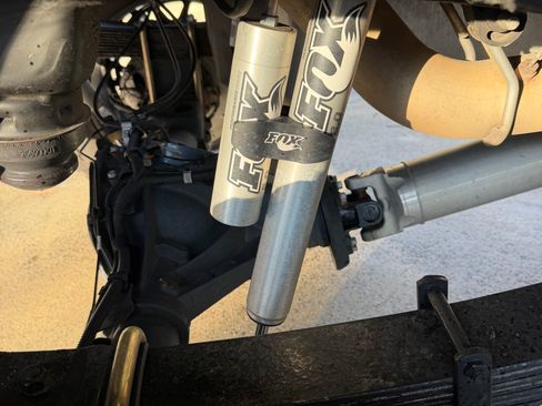 Used 2024 GMC Sierra 2500 Denali Ultimate image 10