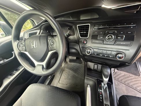 Used 2015 Honda Civic LX image 13
