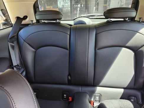 Used 2020 MINI Cooper S image 21