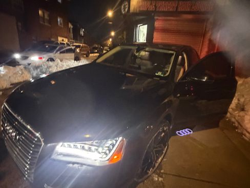 Used 2014 Audi A8 L 4.0T w/ Premium Package image 5