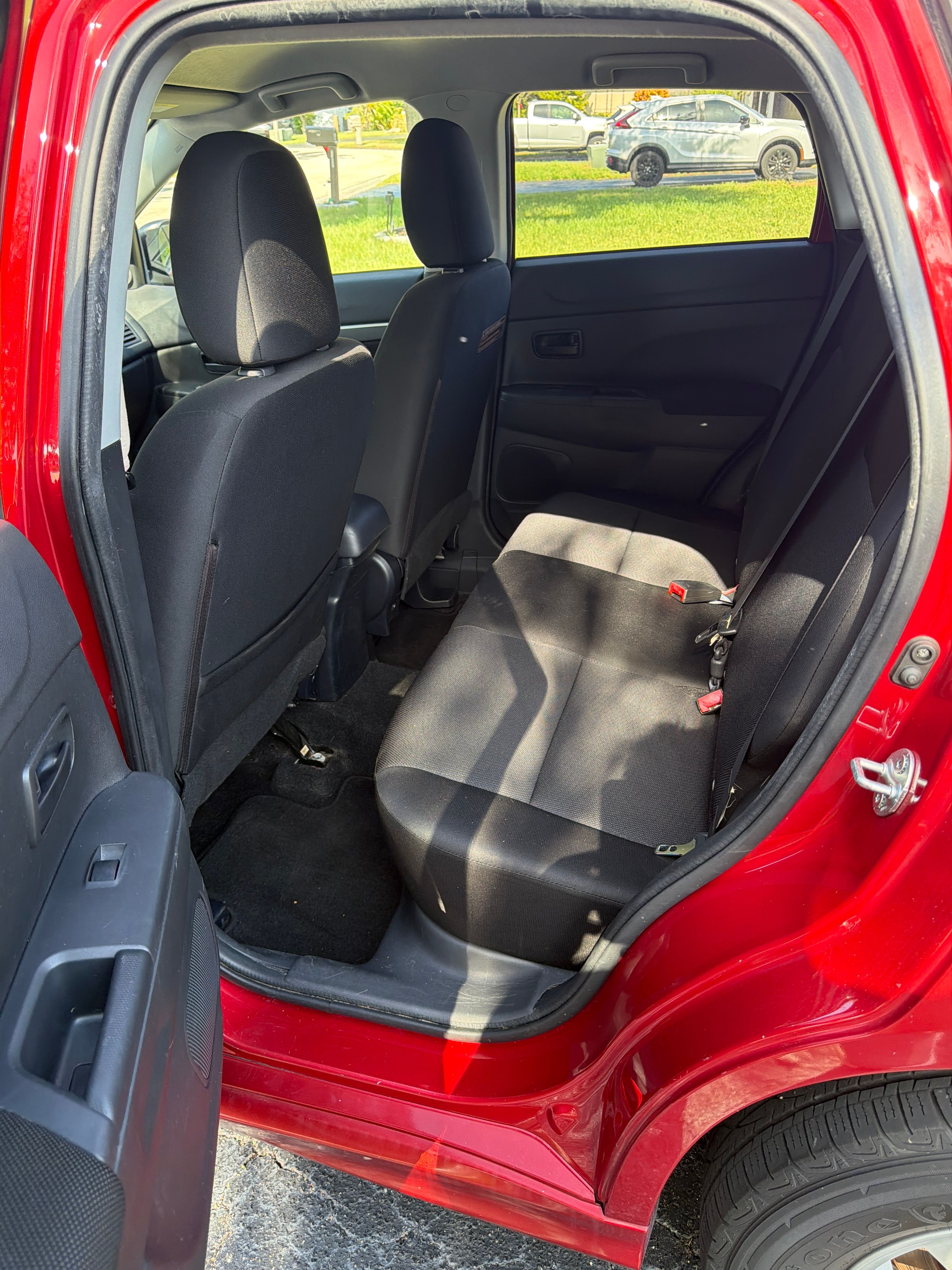 Used 2012 Mitsubishi Outlander Sport ES FWD image 12