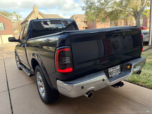 Used 2013 RAM 1500 Laramie image 5
