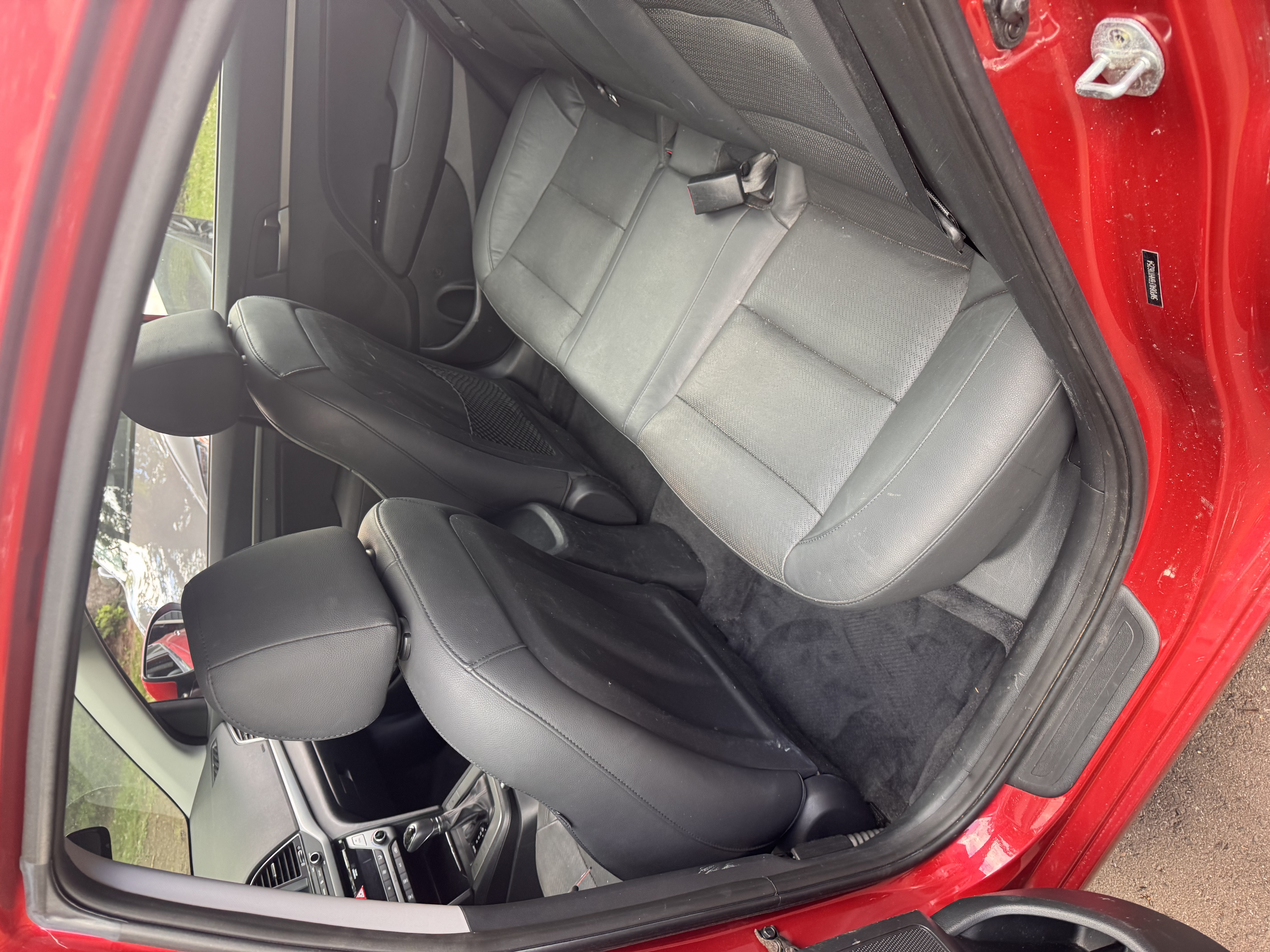 Used 2017 Hyundai Elantra Limited w/ Limited Ultimate Package 05 FWD image 6