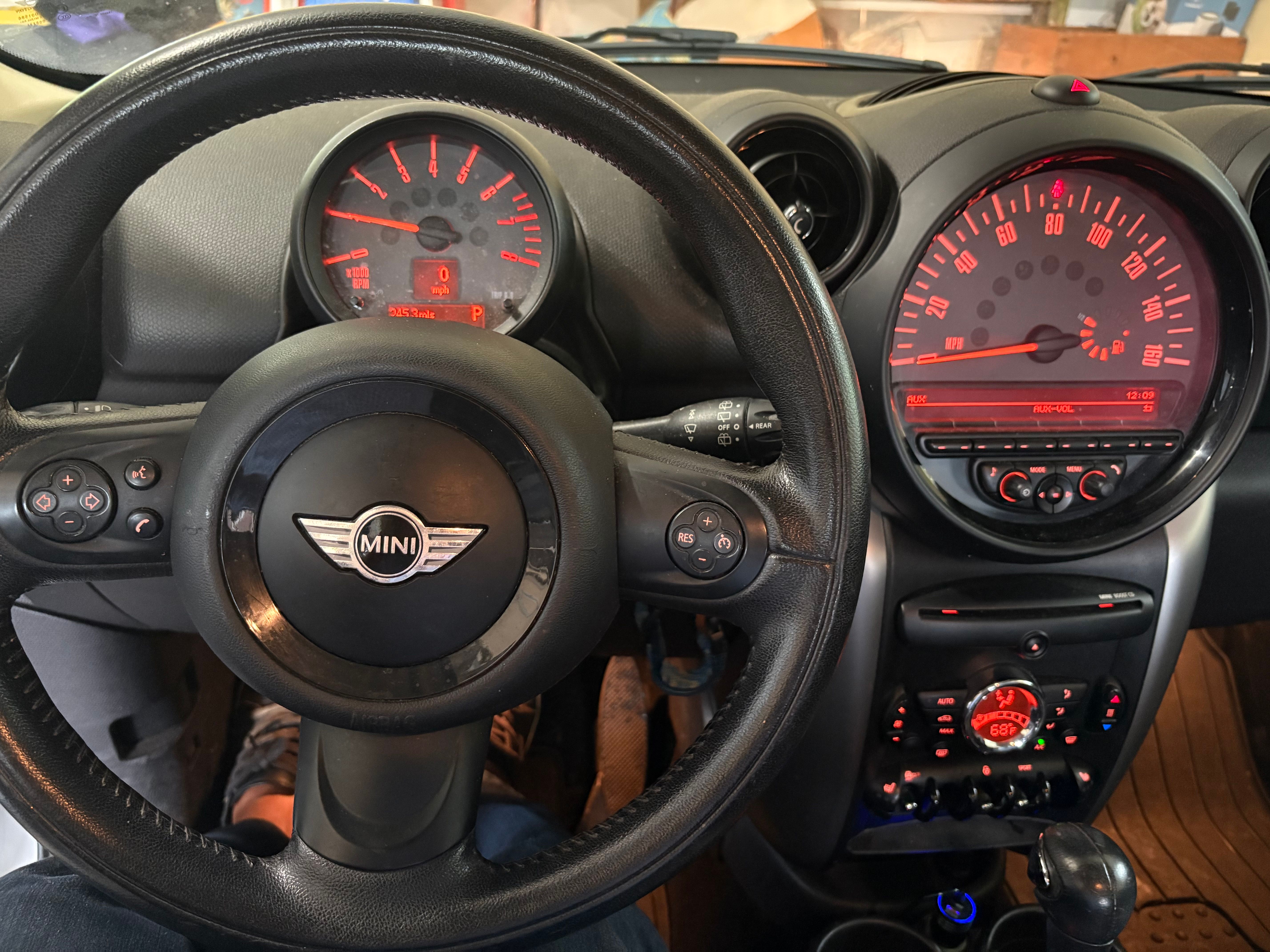 Used 2016 MINI Cooper Countryman FWD image 11