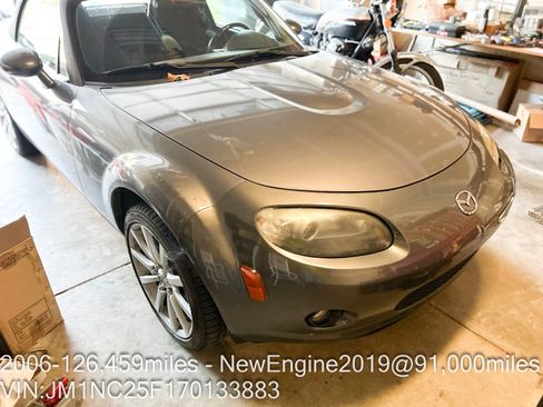 Used 2007 MAZDA MX-5 Miata Touring image 8