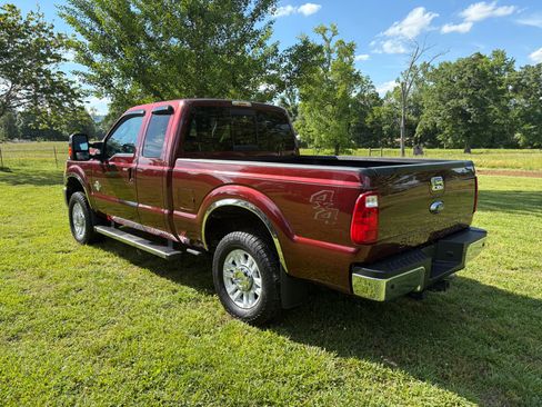 Used 2016 Ford F250 Lariat w/ Chrome Package AWD/4WD image 4