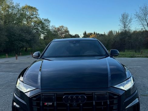 Used 2021 Audi SQ8 Prestige image 4