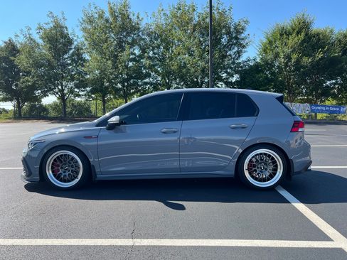 Used 2024 Volkswagen GTI Autobahn FWD image 8