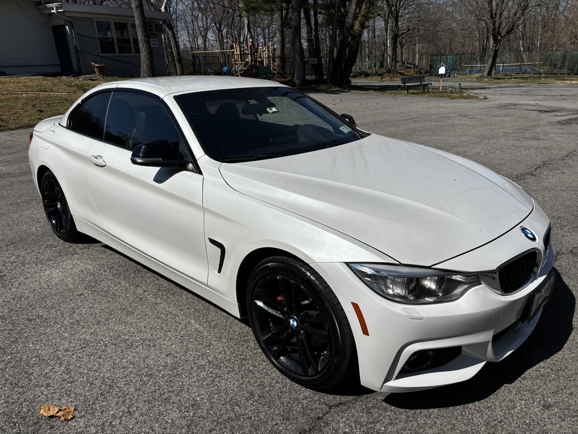 Used 2014 BMW 428i xDrive Convertible AWD/4WD image 2