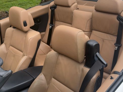 Used 2010 BMW 650i Convertible RWD image 8