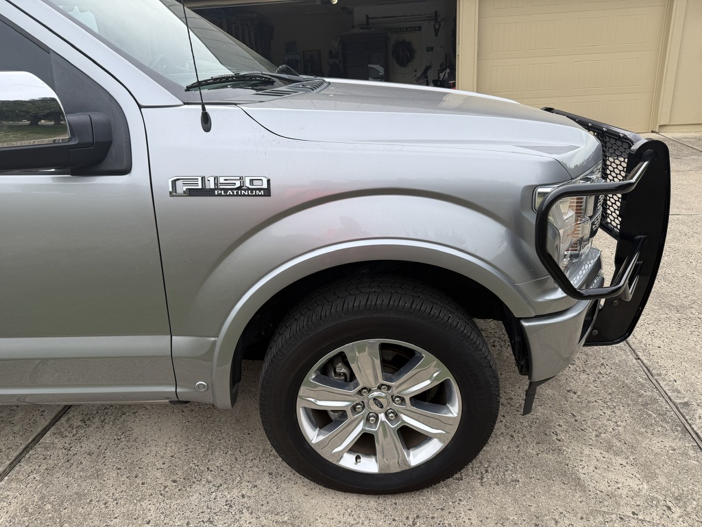 Used 2020 Ford F150 Platinum w/ Equipment Group 701A Luxury AWD/4WD image 6