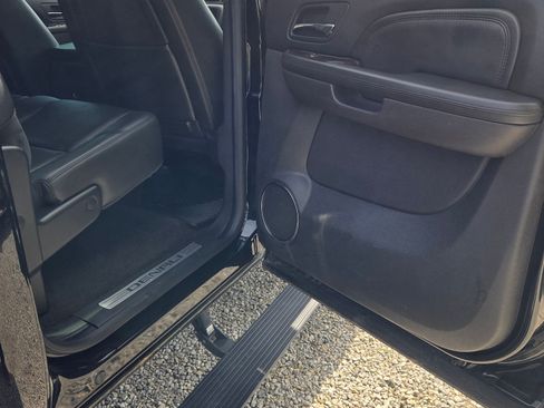 Used 2012 GMC Sierra 1500 Denali AWD/4WD image 10