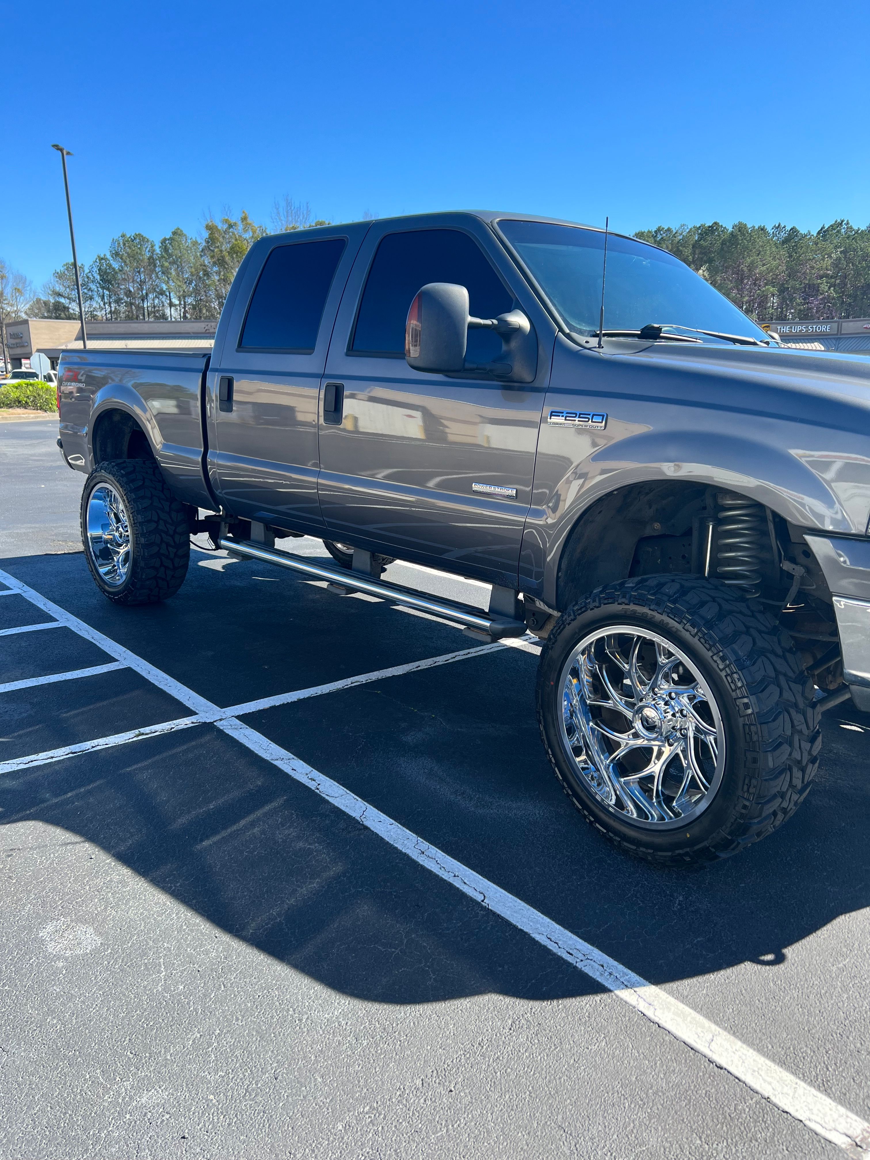 Used 2007 Ford F250 Lariat AWD/4WD image 1