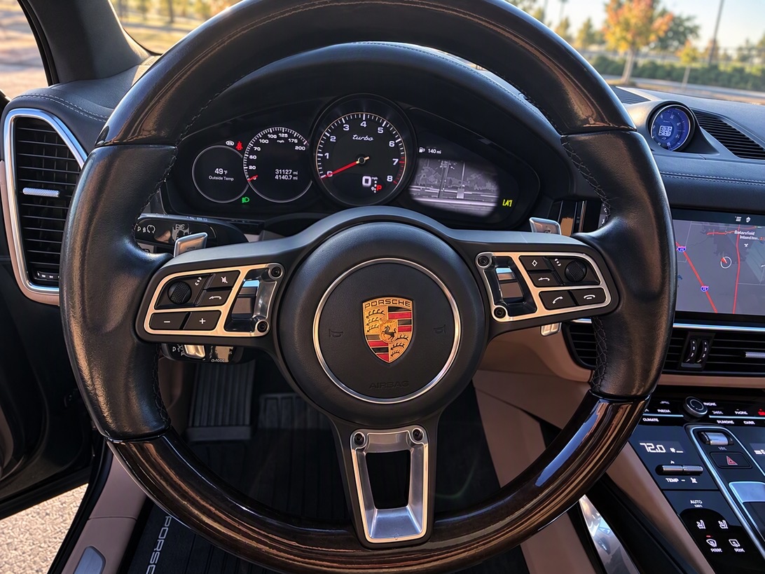 Used 2019 Porsche Cayenne Turbo AWD/4WD image 15