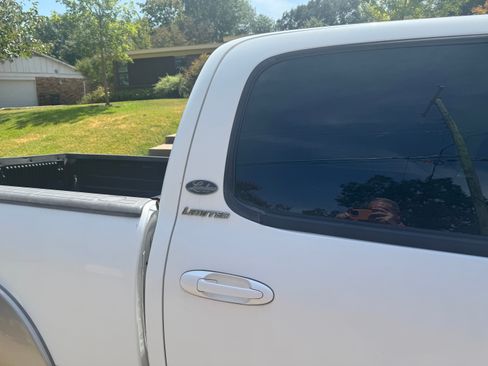 Used 2005 Toyota Tundra Limited RWD image 11