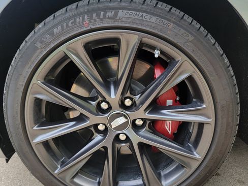 Used 2025 Cadillac CT5 V image 9