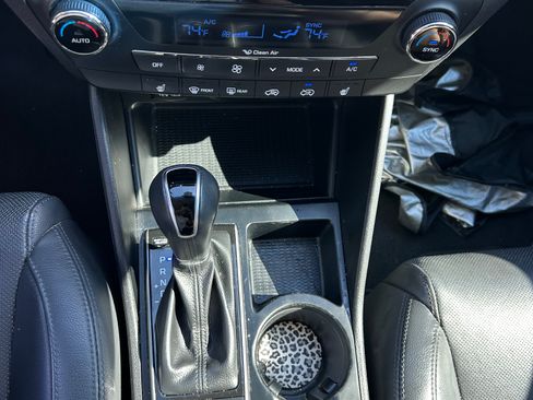 Used 2018 Hyundai Tucson SEL Plus image 9