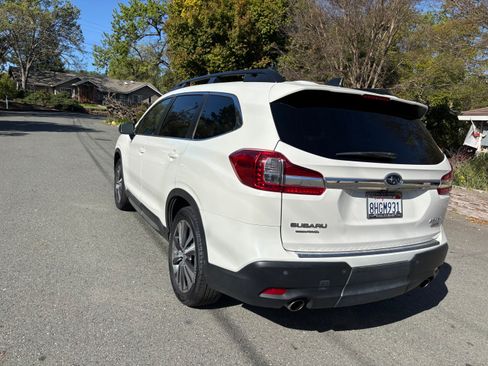 Used 2019 Subaru Ascent Limited image 6