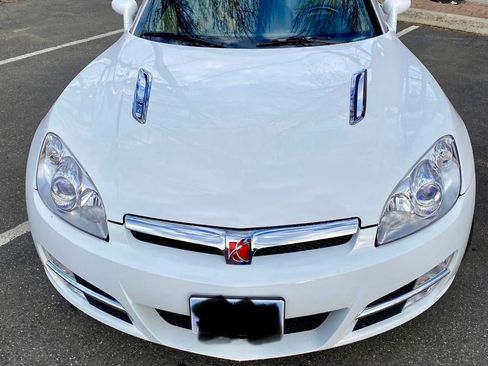 Used 2007 Saturn Sky w/ Premium Trim Pkg image 2