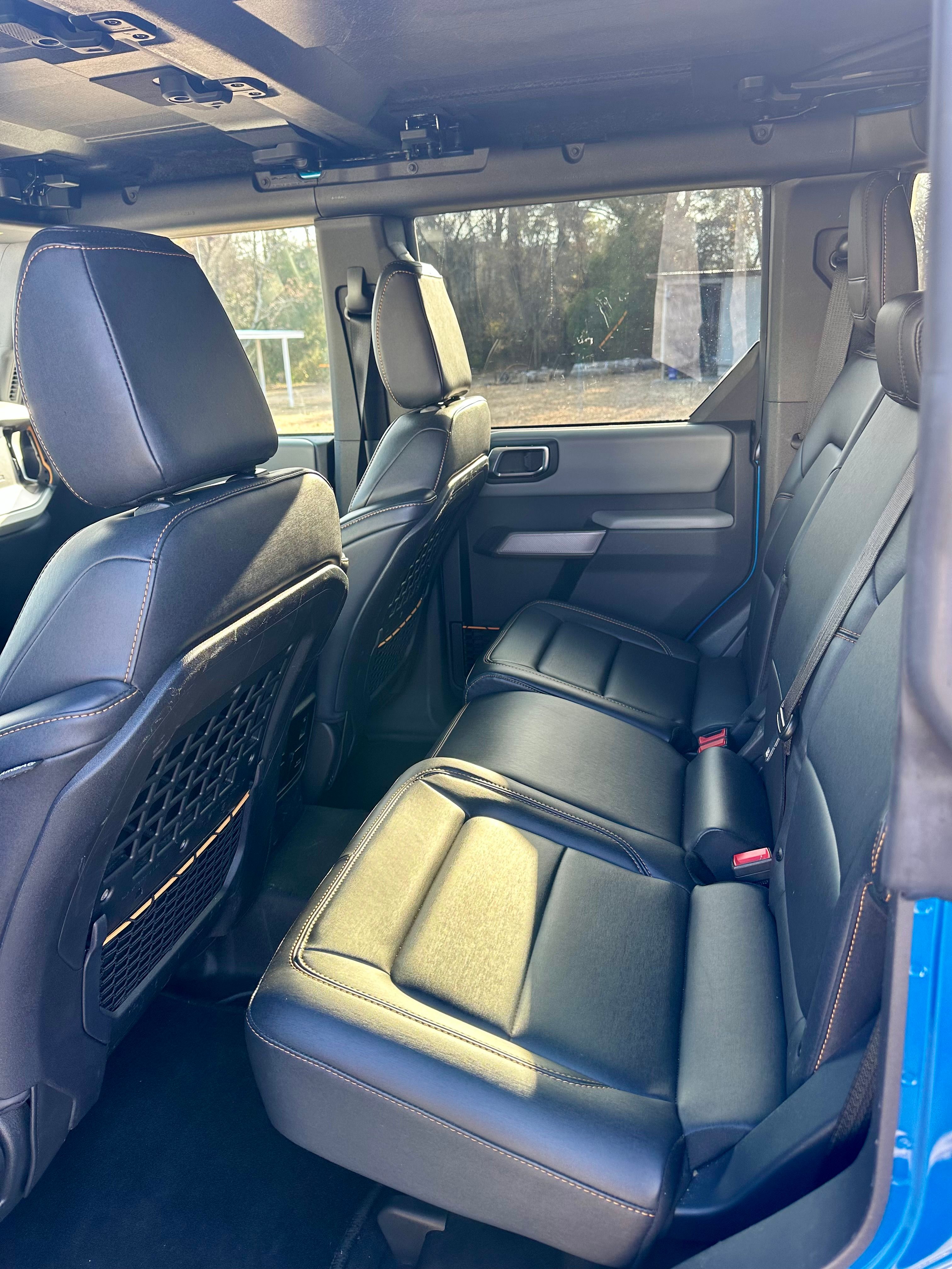 Used 2022 Ford Bronco Badlands AWD/4WD image 7