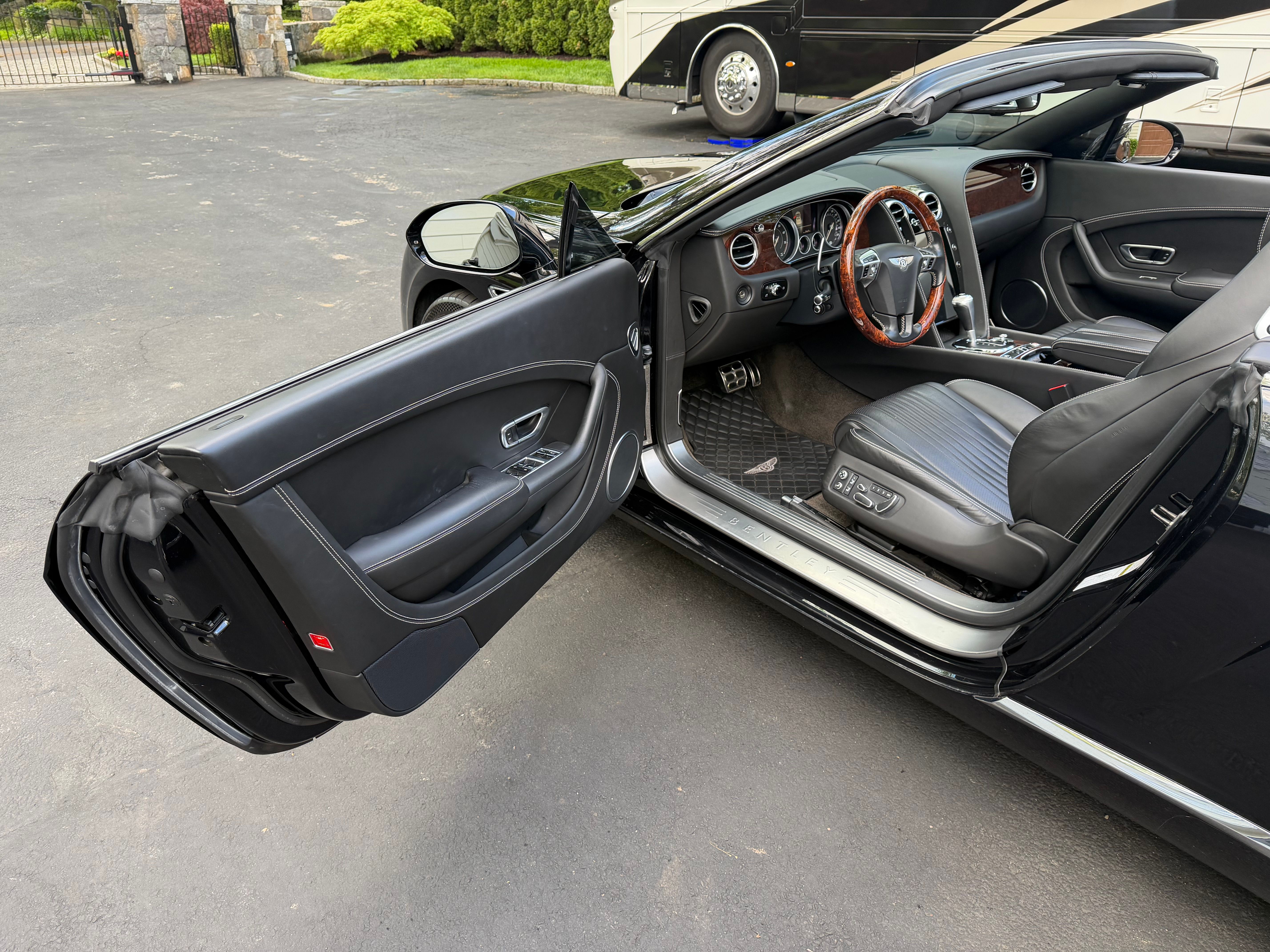 Used 2016 Bentley Continental GT AWD/4WD image 44