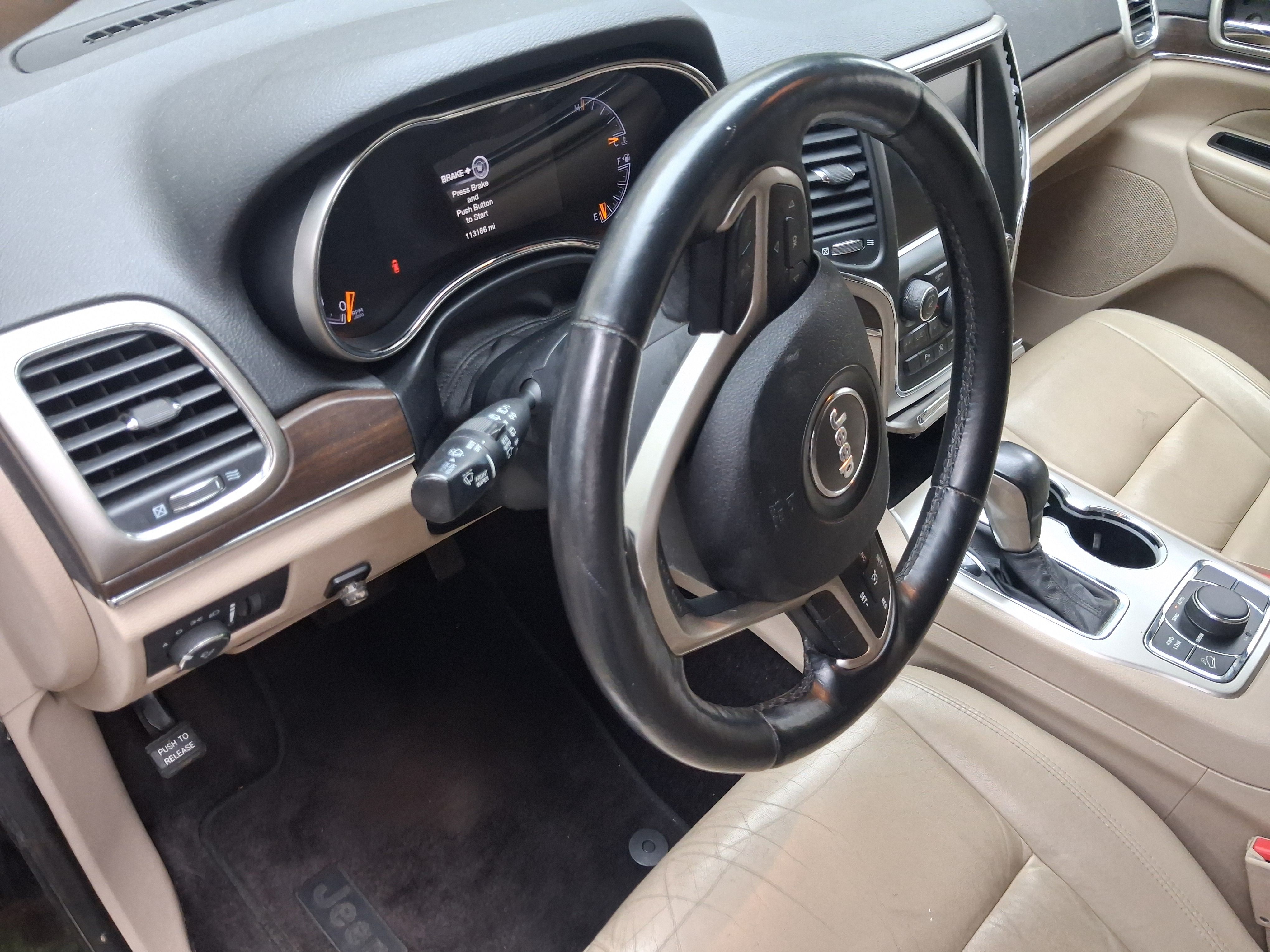 Used 2016 Jeep Grand Cherokee Limited AWD/4WD image 4