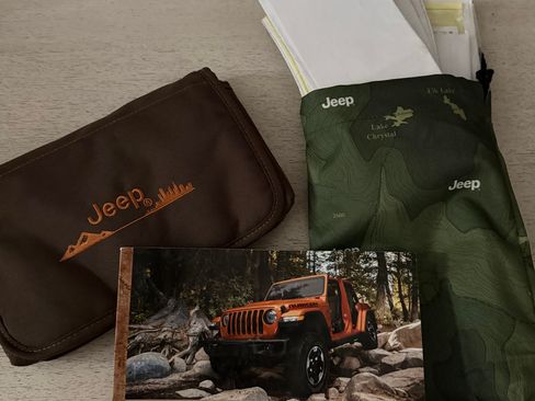 Used 2018 Jeep Wrangler Unlimited Rubicon AWD/4WD image 8
