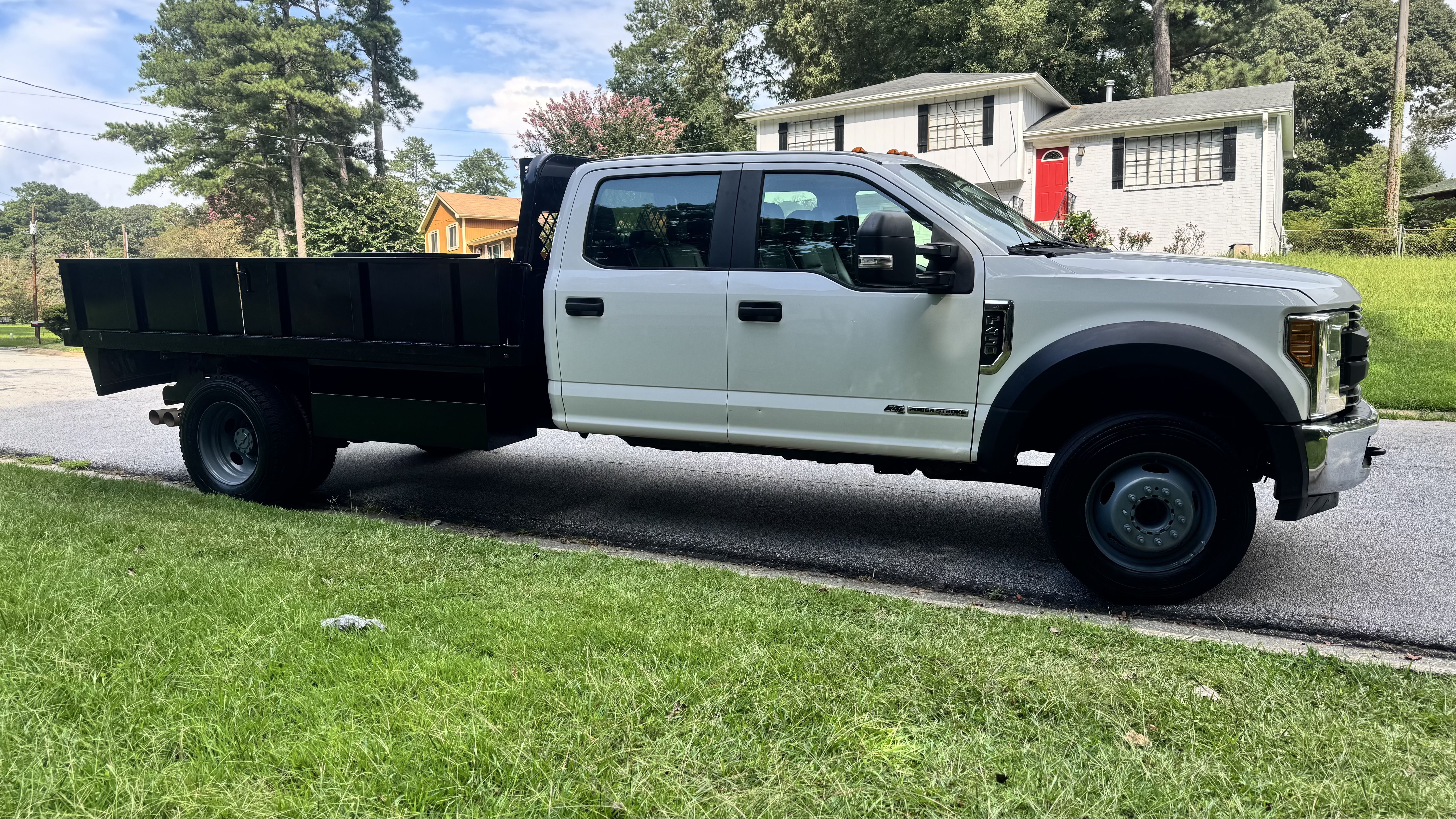 Used 2017 Ford F450 XL w/ Power Equipment Group RWD image 2