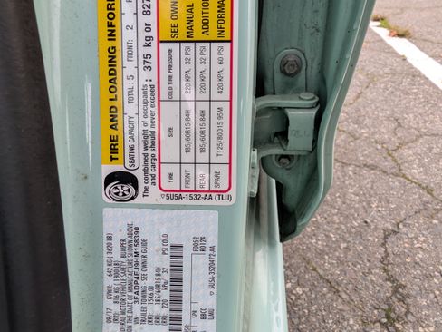 Used 2017 Ford Fiesta SE image 11