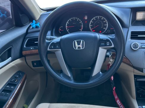Used 2011 Honda Accord EX image 8