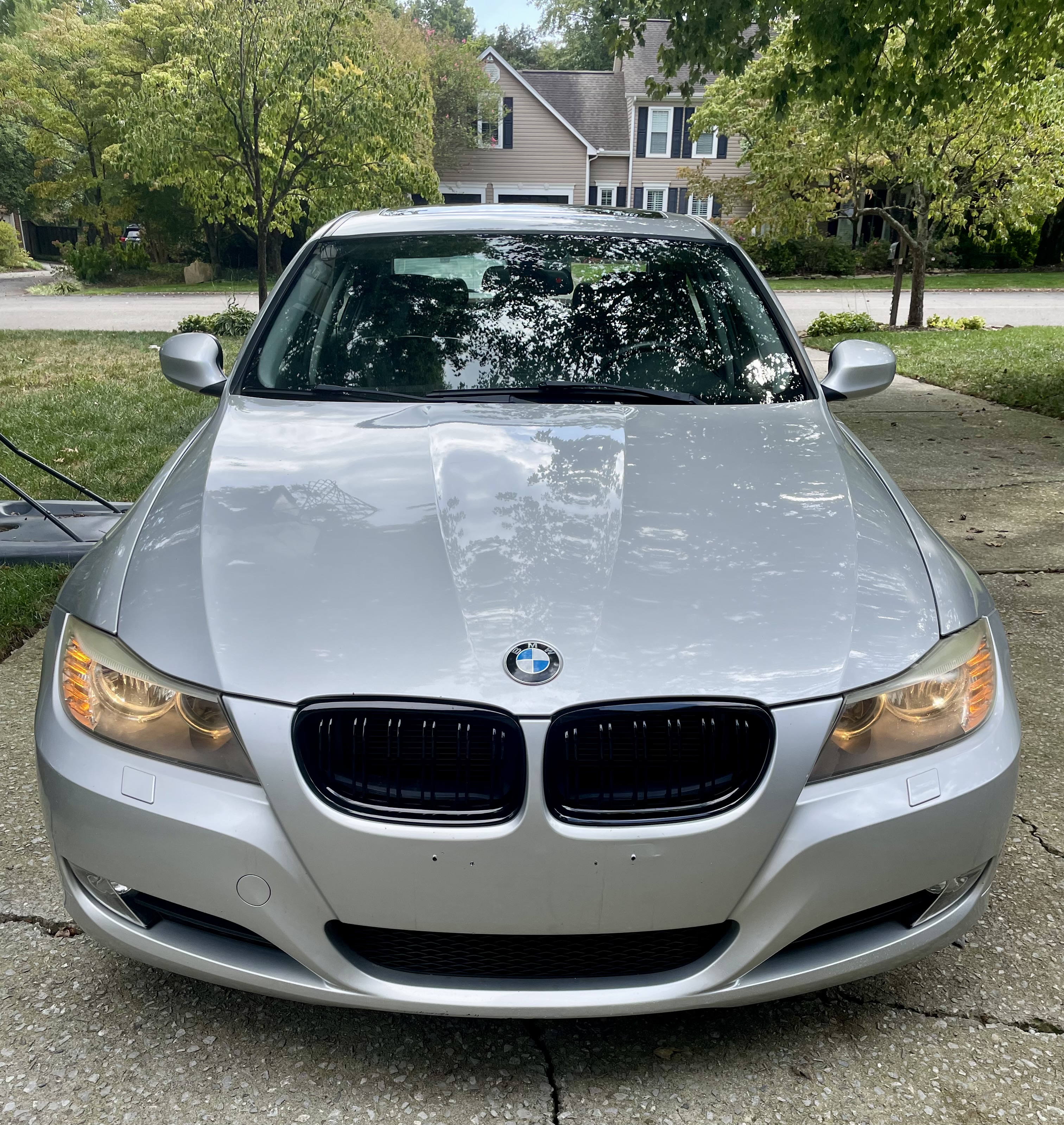 Used 2011 BMW 328i xDrive Sedan AWD/4WD image 1