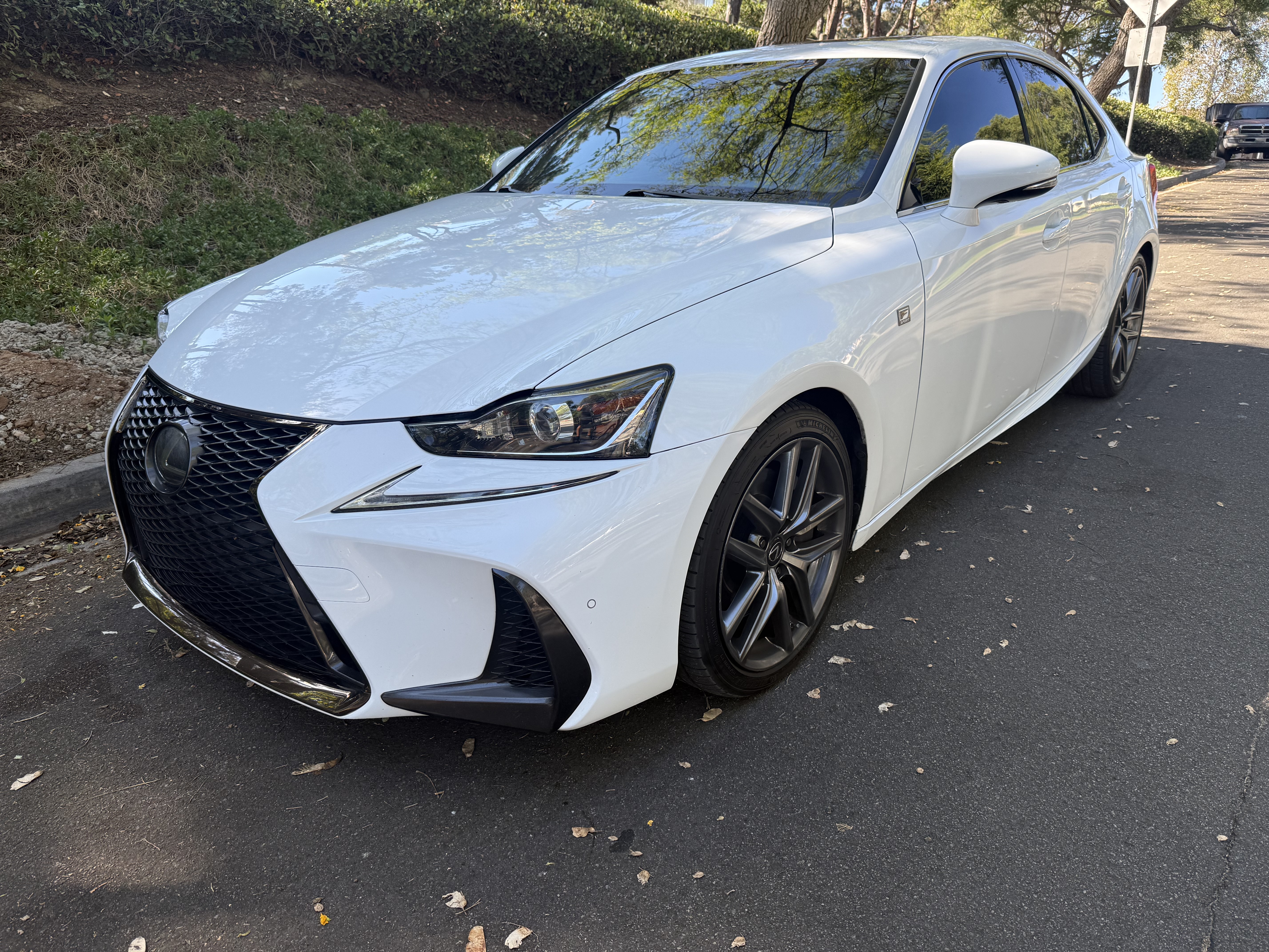 Used 2020 Lexus IS 300 F Sport w/ F Sport Package RWD image 1