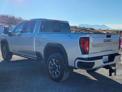 Used 2023 GMC Sierra 3500 Denali w/ Denali Ultimate Package image 6