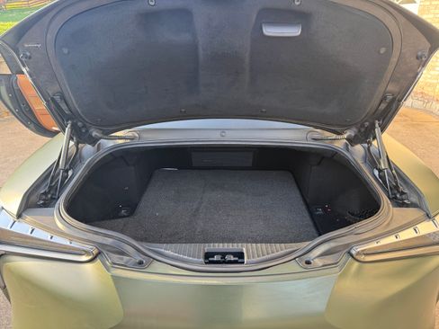 Used 2018 Lexus LC 500 500 Coupe 2D w/ Performance Package image 16