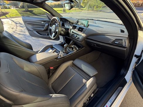 Used 2015 BMW M235i xDrive Coupe image 15