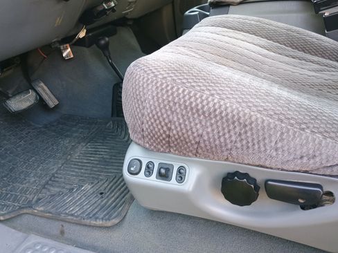 Used 2004 Ford F350 Lariat image 13