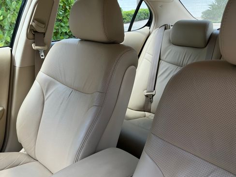 Used 2006 Lexus ES 330 image 12