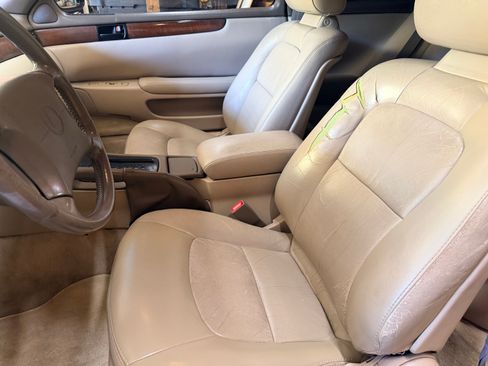 Used 1992 Lexus SC 400 Coupe RWD image 12