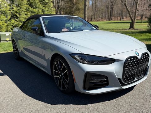 Used 2023 BMW 430i xDrive Convertible w/ M Sport Package image 4