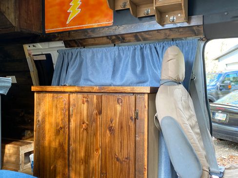 Used 2013 Ford E-350 and Econoline 350 Extended Super Duty image 6